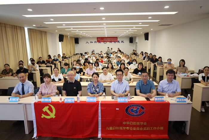 合影-2.jpg 合影-2.jpg