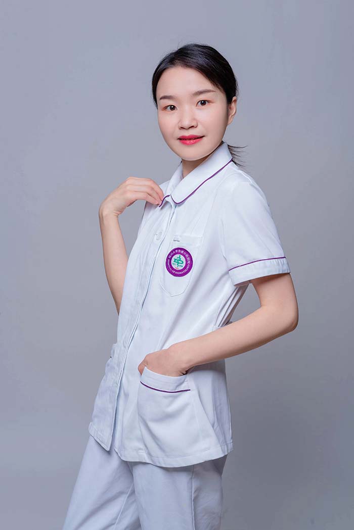 24、李明兰.jpg 24、李明兰.jpg