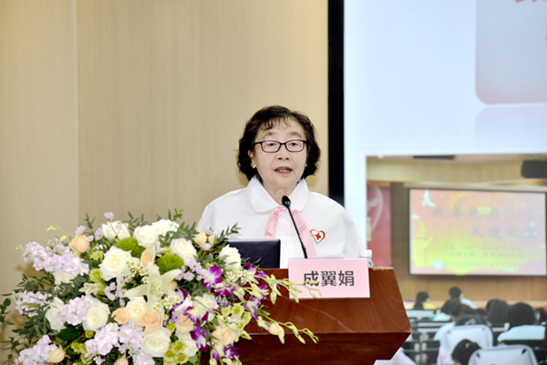 23 南丁格尔事迹报告成主任.jpg 23 南丁格尔事迹报告成主任.jpg
