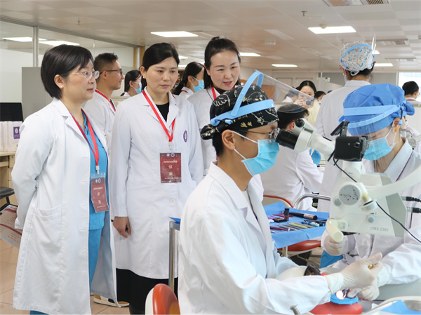 四手比赛-1(1).jpg 四手比赛-1(1).jpg