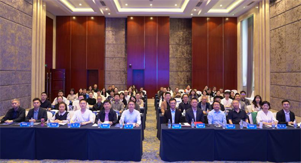 图片4.jpg 图片4.jpg